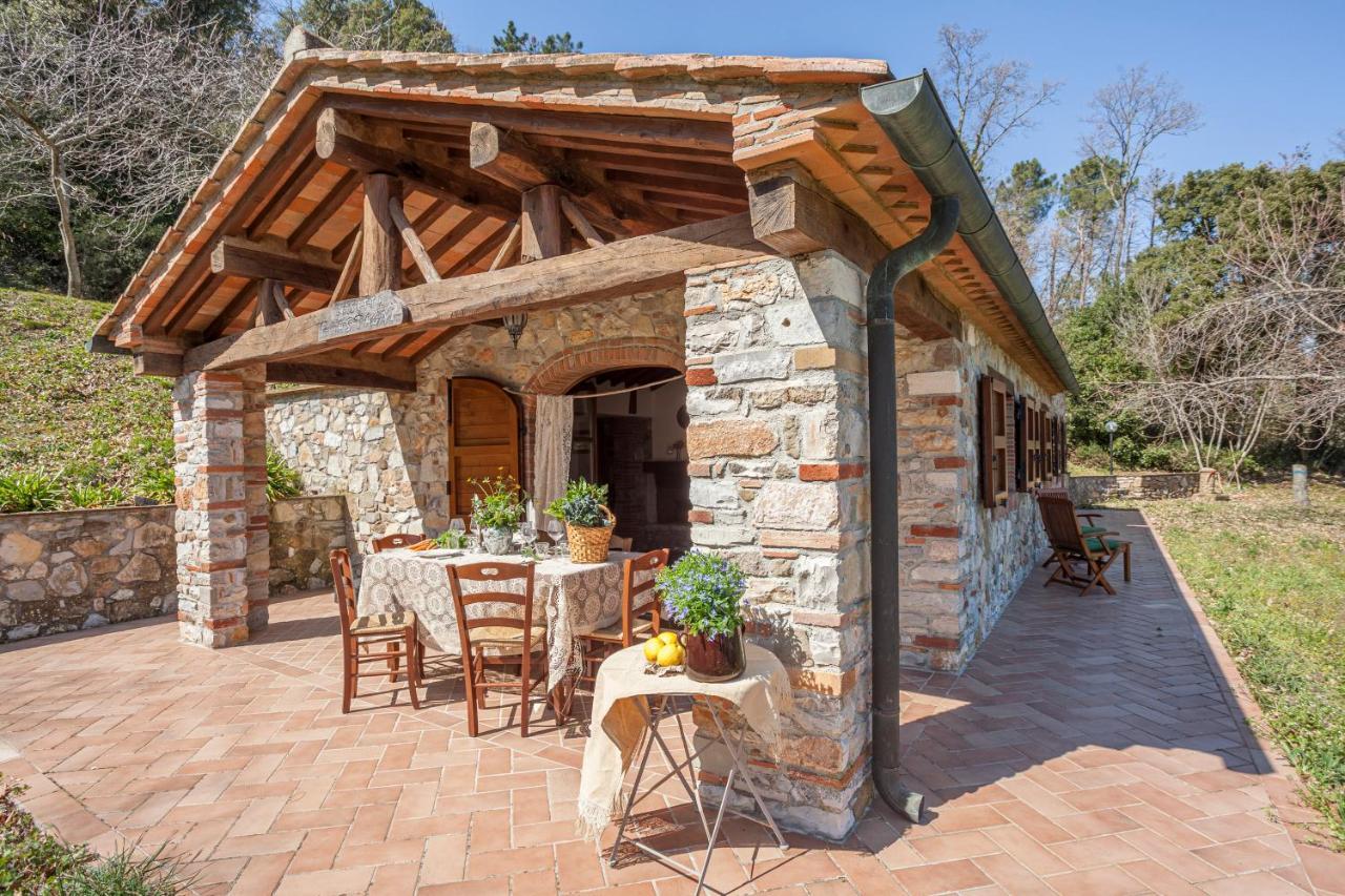Вілла Casa Nel Bosco Сассетта Екстер'єр фото